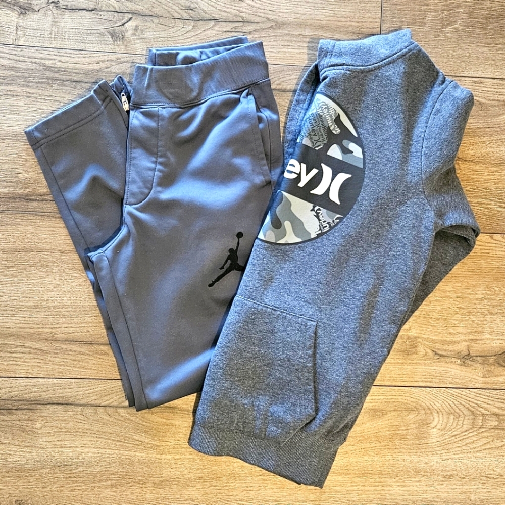 Barely Worn - JORDAN/HURLEY lot - Sweatshirt and Joggers, Size M